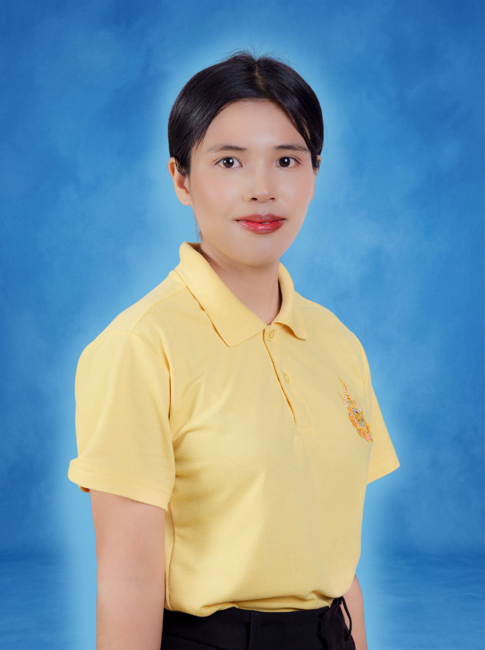 นางสาวปิยพัชร ปั้นเจริญ