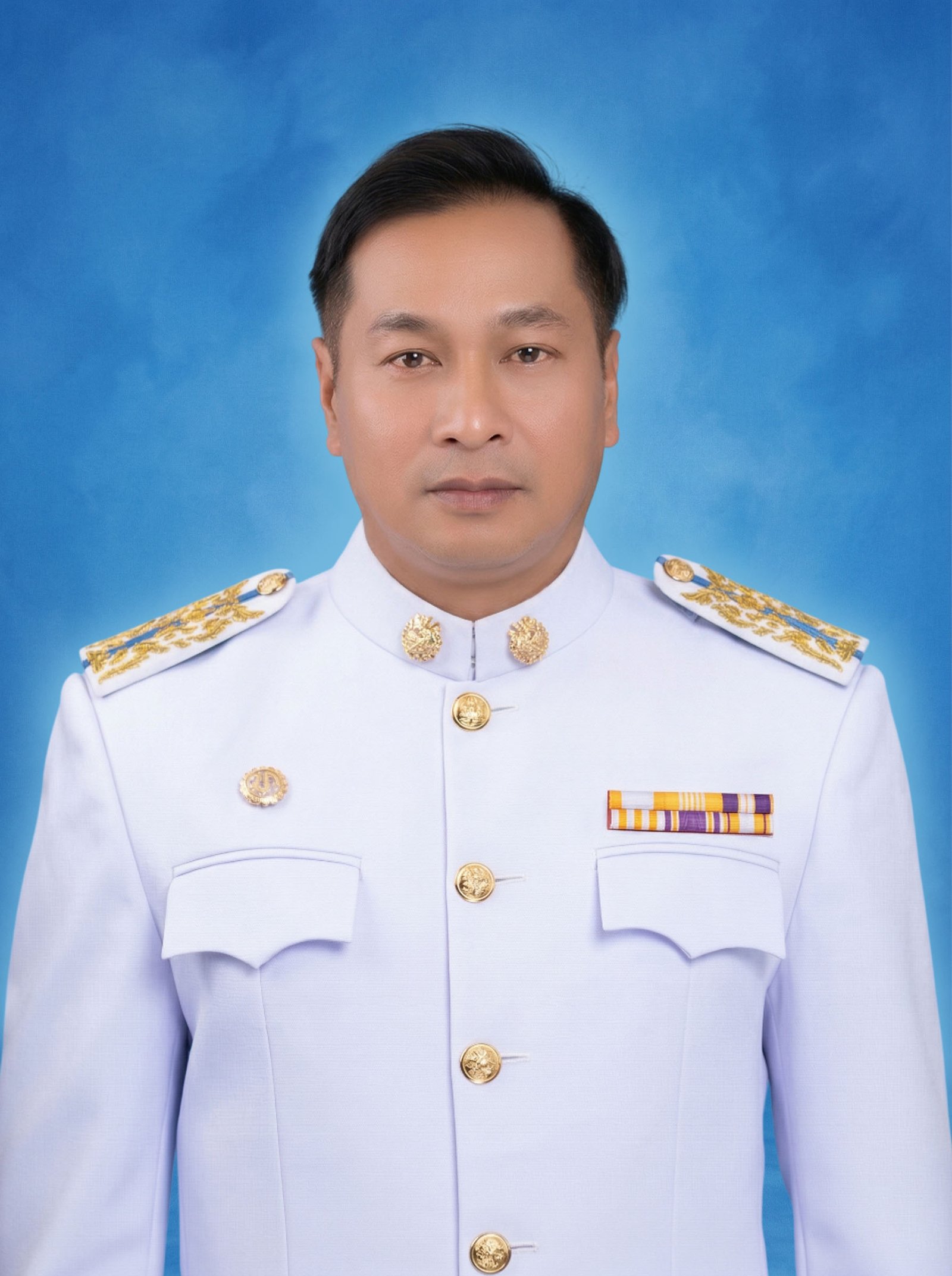 นายวิจารณ์ จันทร์สุวรรณ